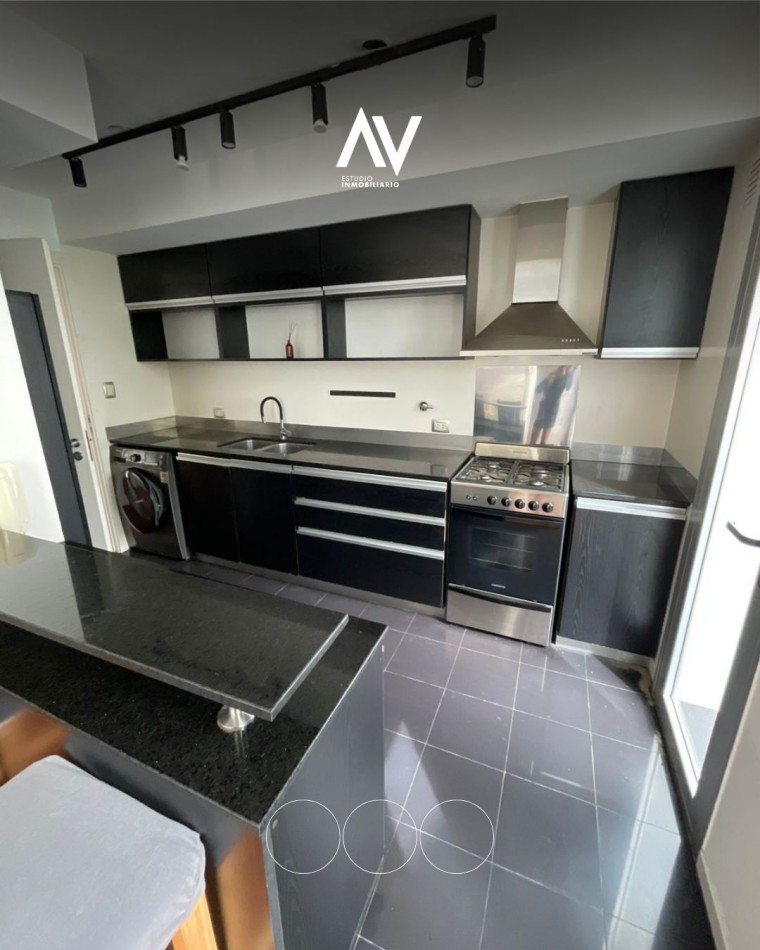 Alquiler temporal! Duplex 3 ambientes con patio con parrilla y cochera. Excelente zona Olavarria3115