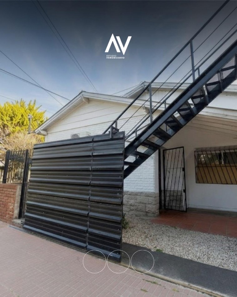 Venta en block! Casa + local + departamento dos ambientes + departamento un ambiente 