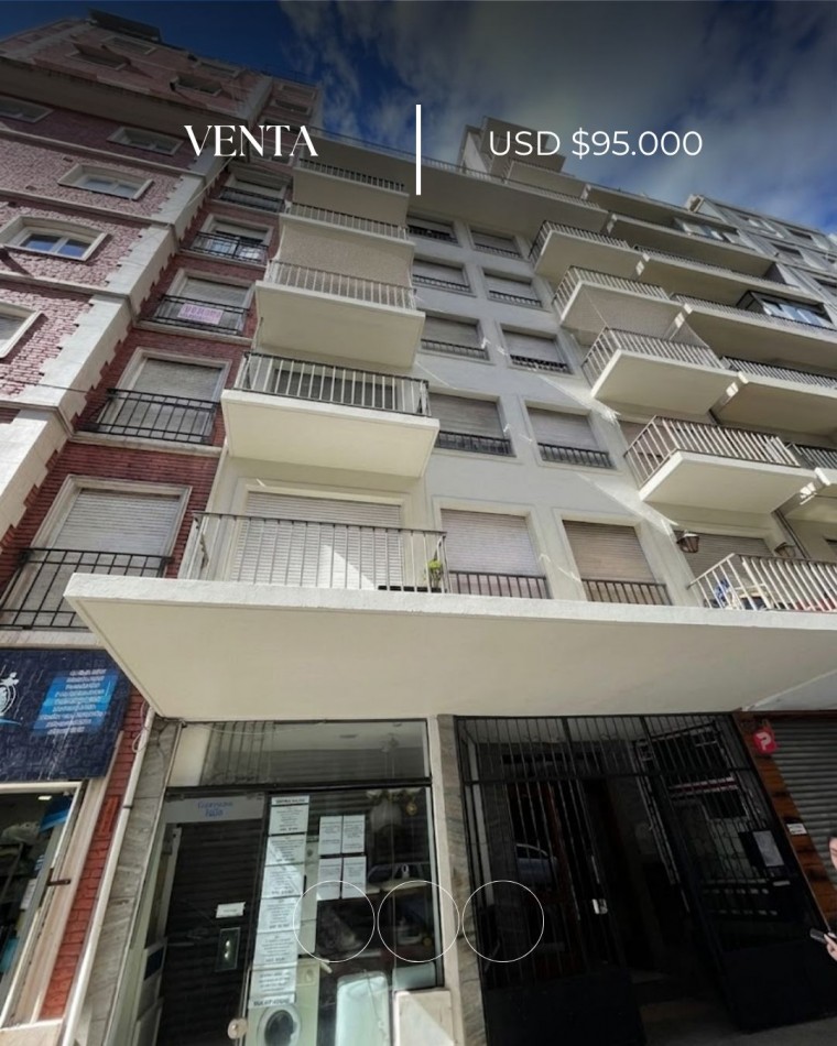 En venta tres ambientes totalmente reciclado con balcon y patio cubierto apto redito!