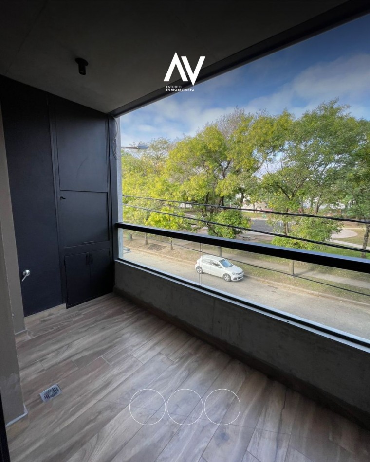 En Venta dos ambientes con balcon y parrilla. A estrenar!