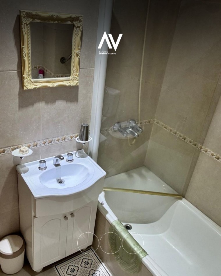 En venta! dos ambientes con balcon en Aristobulo del Valle 2400 