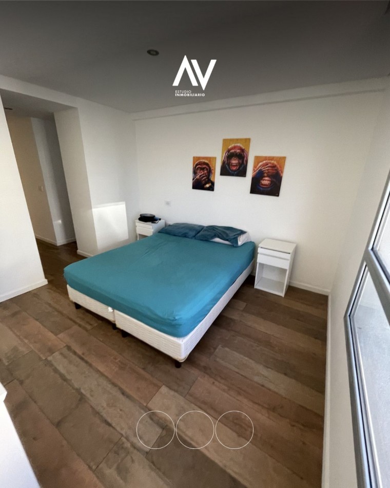 En venta! Semipiso 4 ambientes con doble cochera Guemes y la costa 