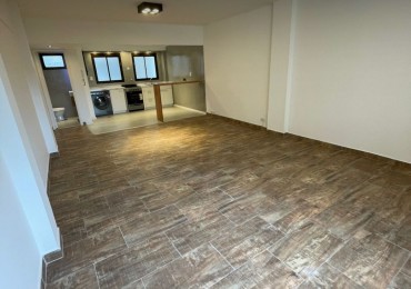 Departamento Tres ambientes reciclado en venta Mar del Plata zona paseo Aldey